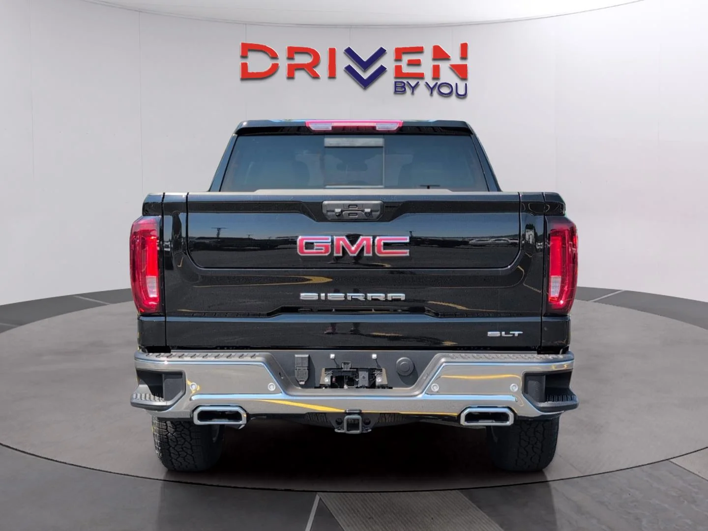 New 2026 Onyx Black GMC SLT image 4