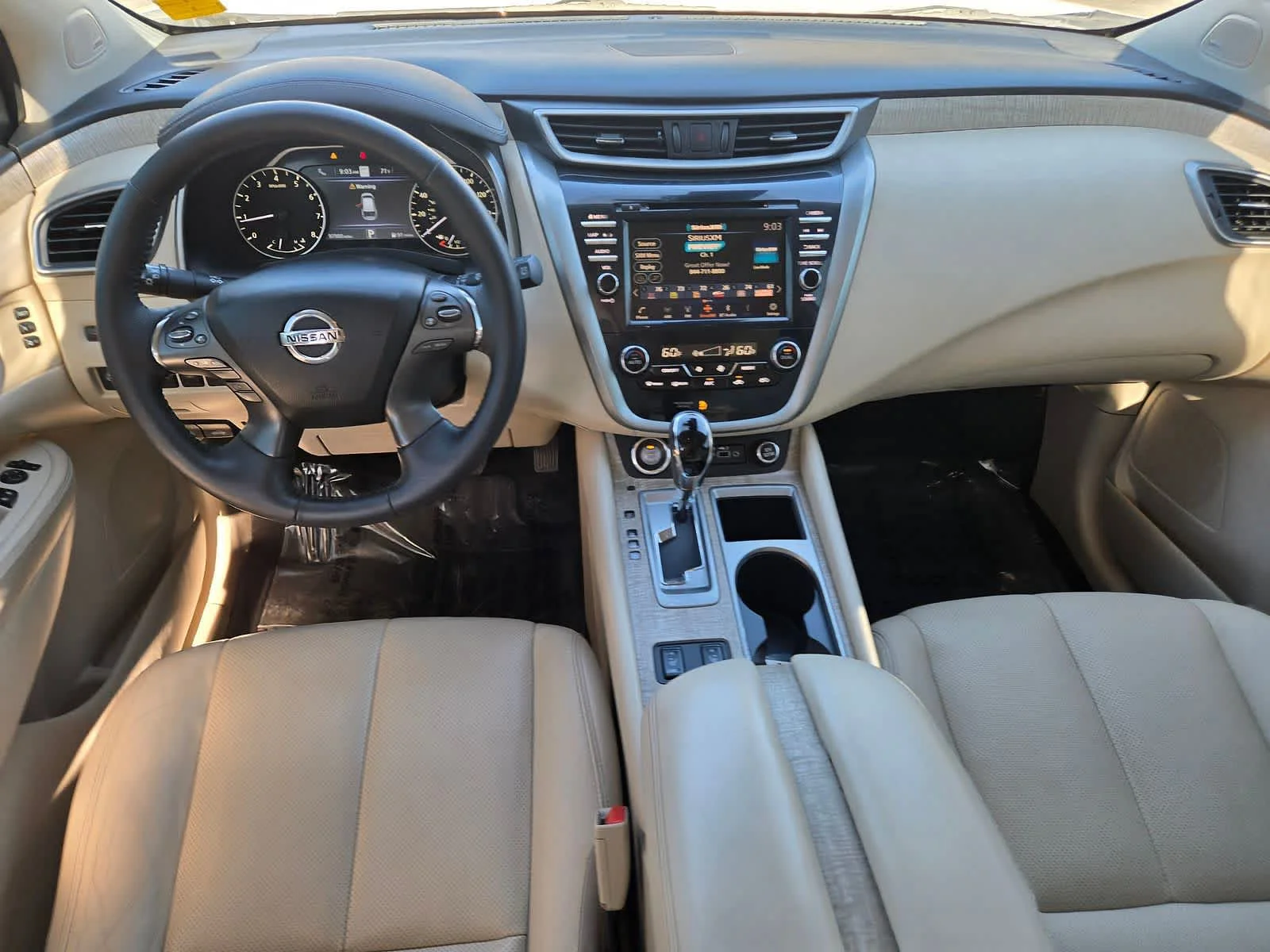 Used 2019  Nissan SL image 6