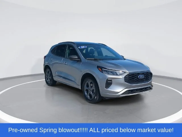 Used 2023 Silver Ford ST-Line image 2