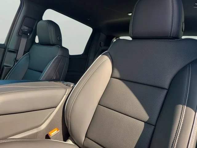 New 2026 Summit White Chevrolet LT - Extended Range image 21