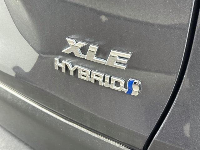 Certified Used 2024 MAGNETIC GRAY MET. Toyota  image 15
