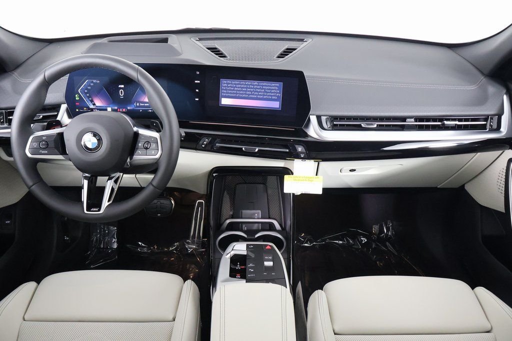 New 2027 Alpine White BMW xDrive28i image 4