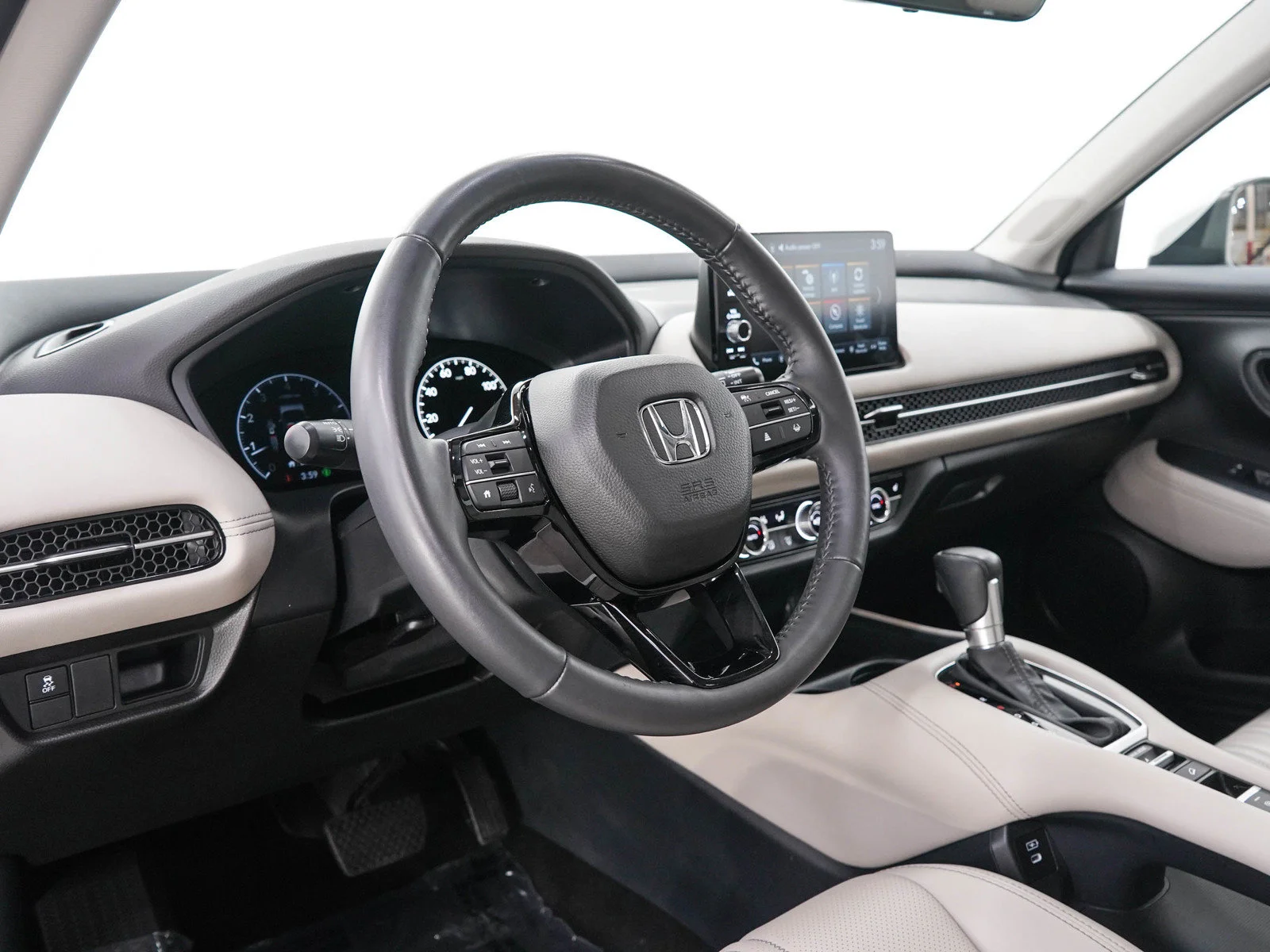 Used 2025 White Honda EX-L AWD CVT image 23