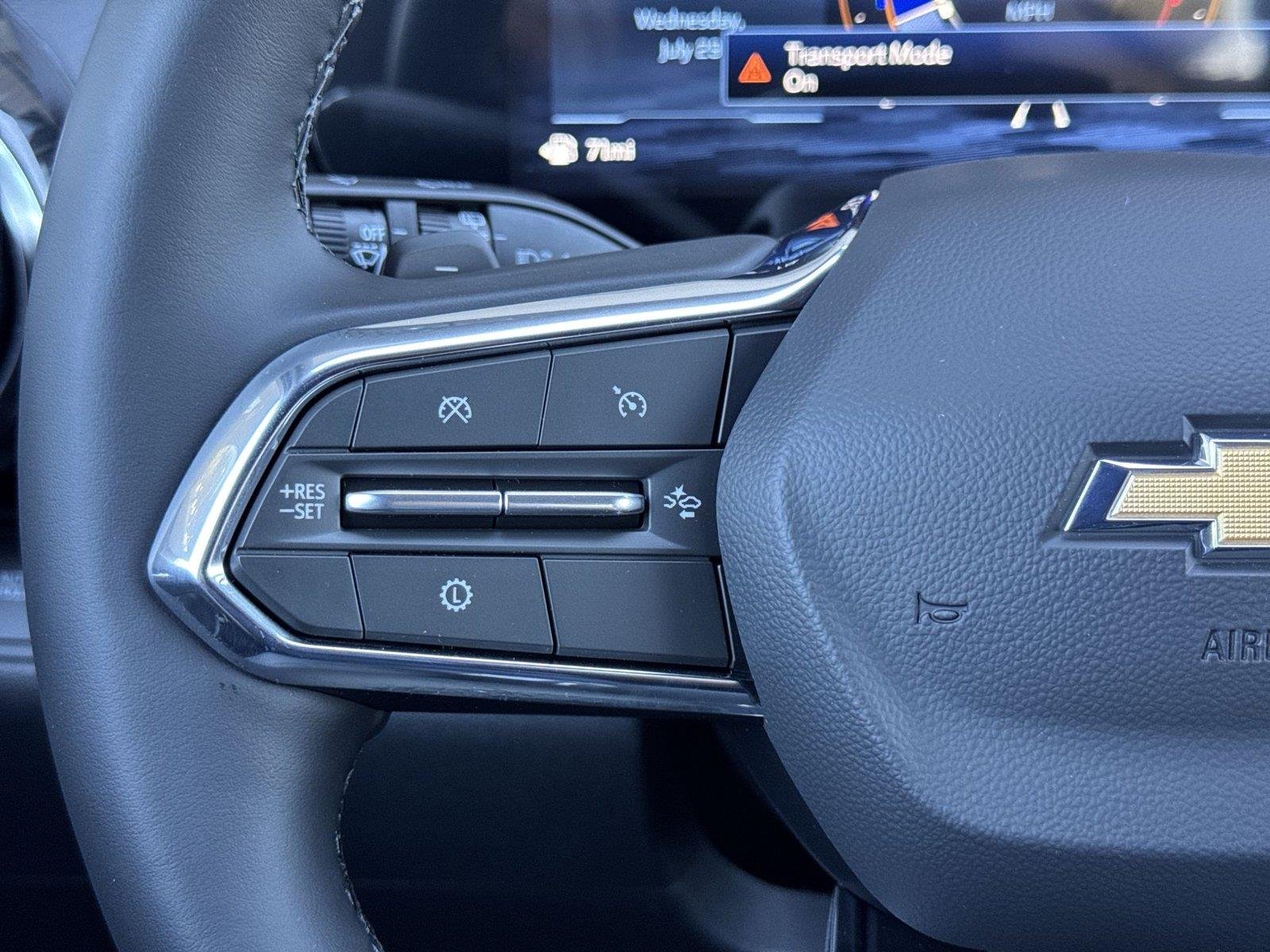2027 Chevrolet Equinox LT - Photo 18