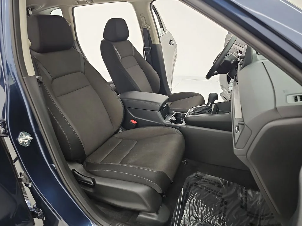 2023 Honda CR-V LX - Photo 14