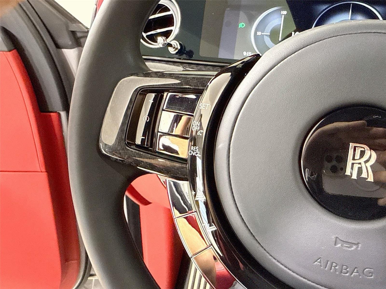 Used 2025 Tempest Gray Rolls-Royce Black Badge | Bespoke Audio | Starlight Roof image 23