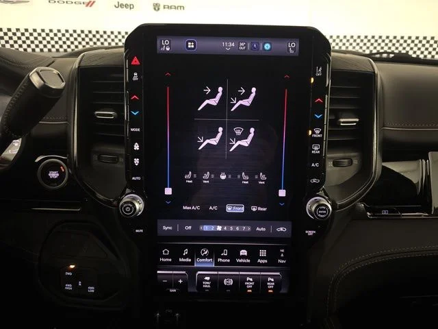 New 2026 Diamond Black Crystal Pearl-Coat Exterior Paint RAM Limited image 35