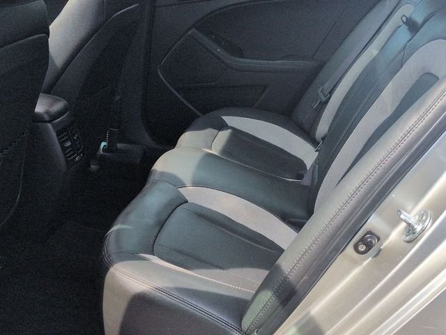 Used 2011 Silver Kia SX image 24