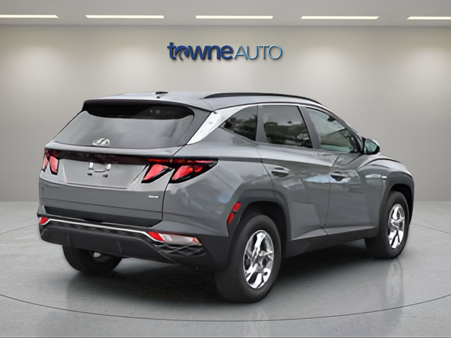 Used 2024 Gray Hyundai SEL image 8