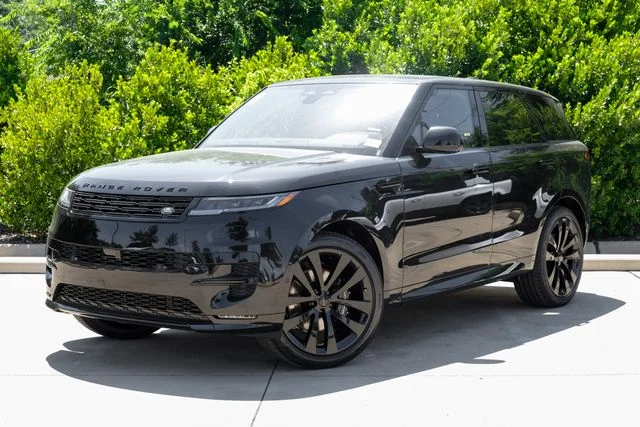 New 2026 Santorini Black Land Rover Dynamic SE image 2