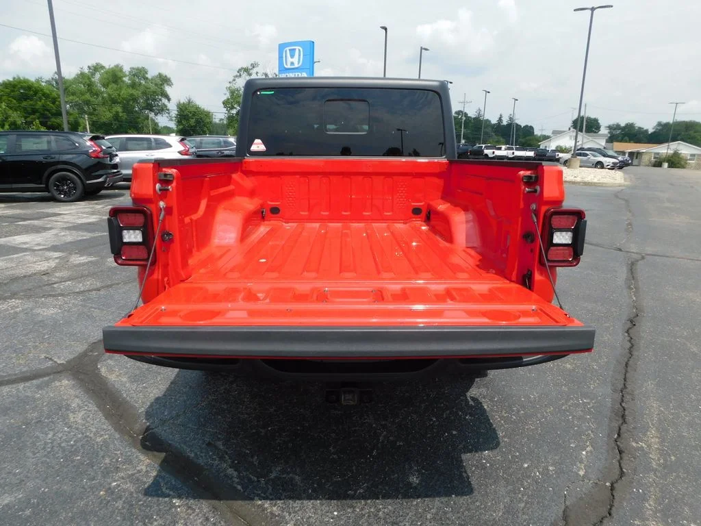 Used 2021 Red Jeep Willys image 6