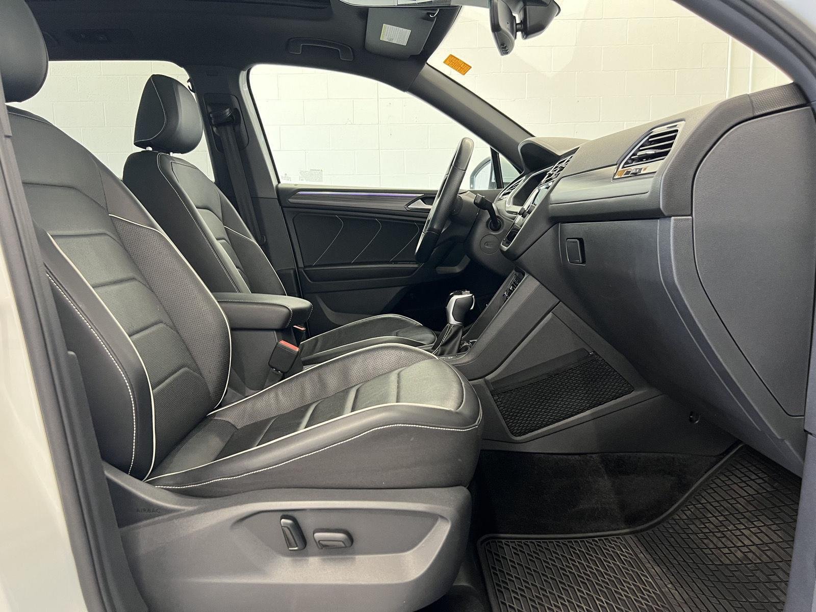 2023 Volkswagen Tiguan SEL R-LINE - Photo 30