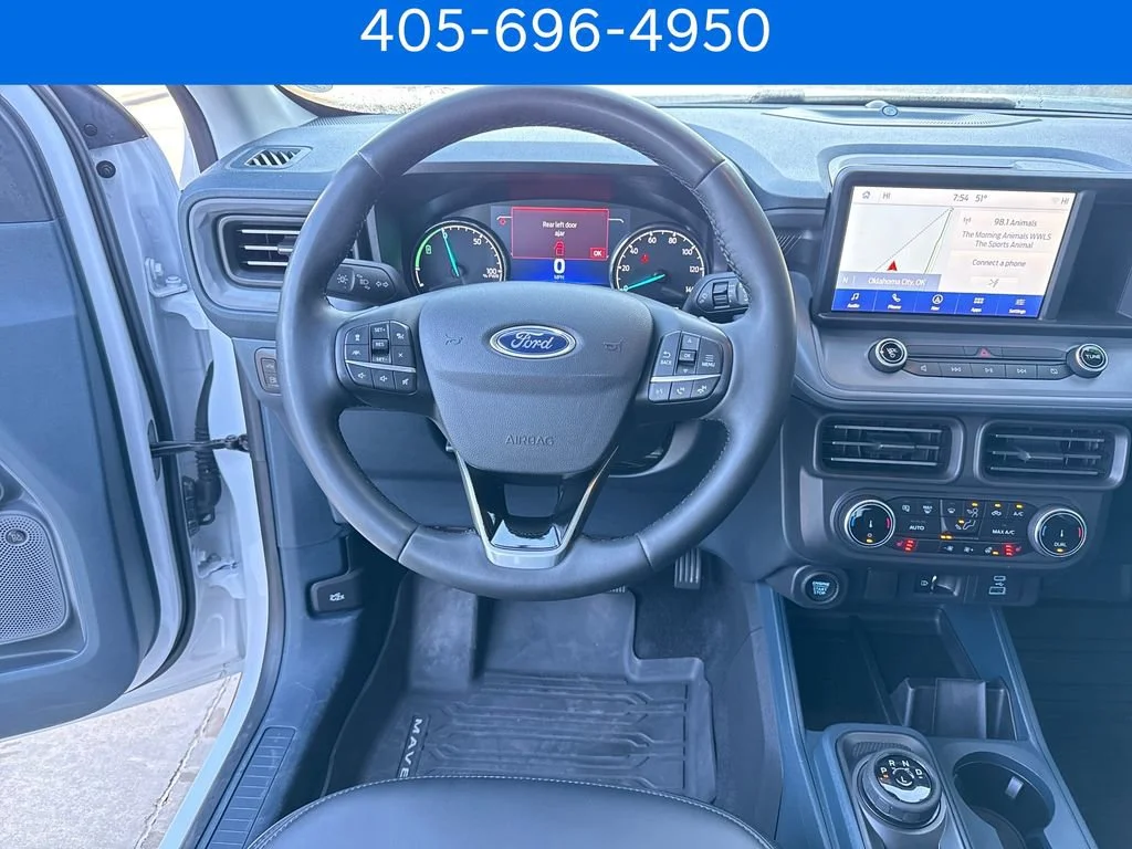 Pre-Owned 2023 Ford Maverick LARIAT