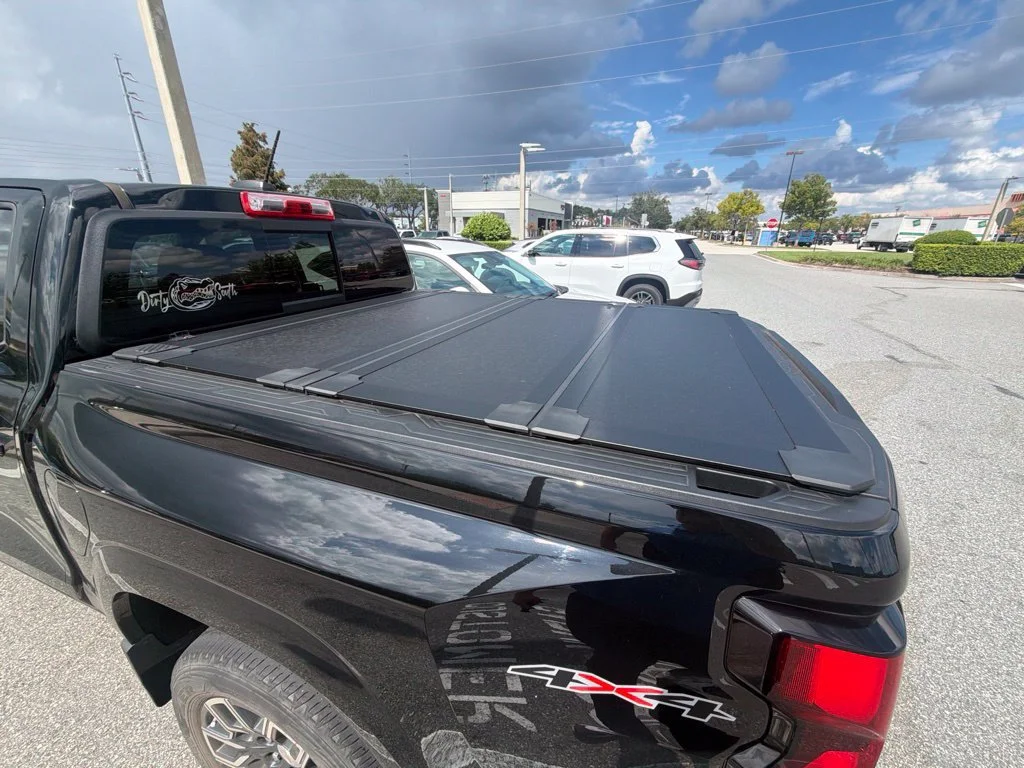 2023 Chevrolet Colorado LT - Photo 12