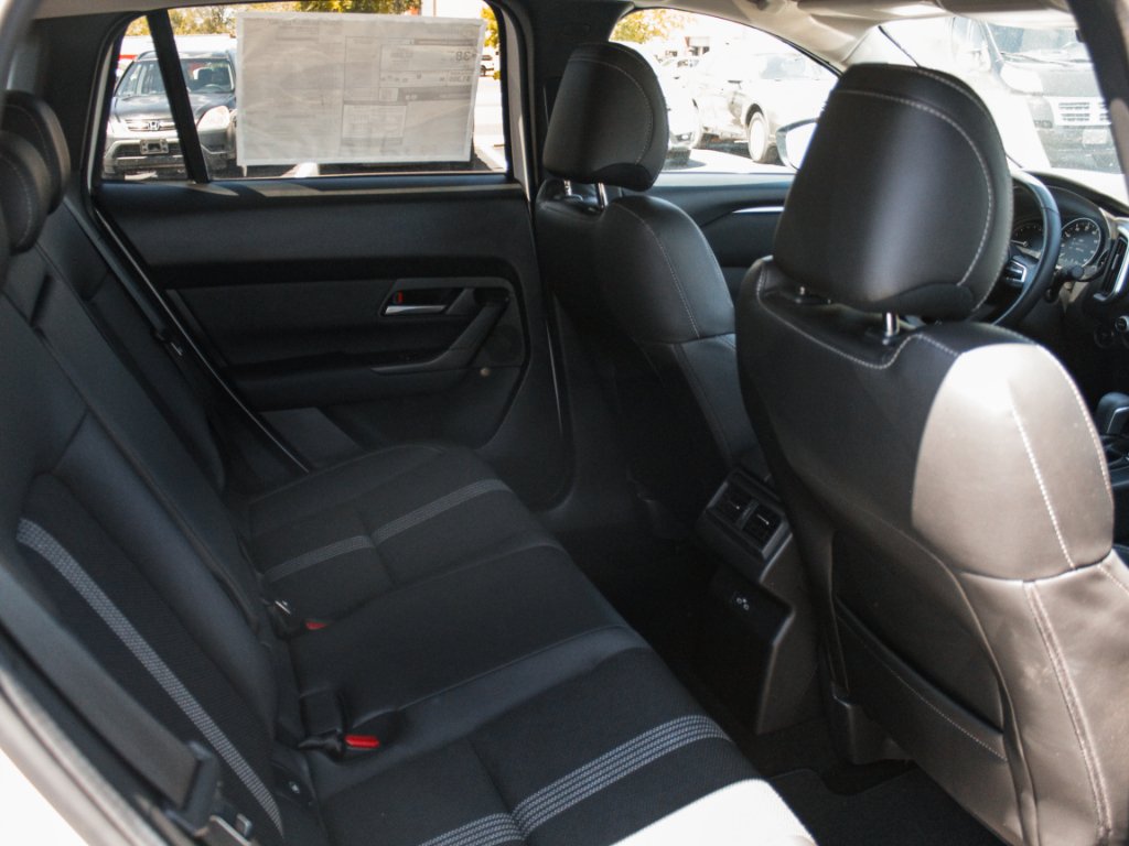 Used 2026 Wind Chill Pearl Mazda Premium image 30