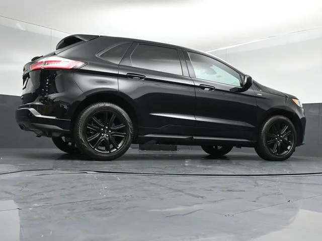 Certified Used 2024 Black Metallic Ford ST Line image 39