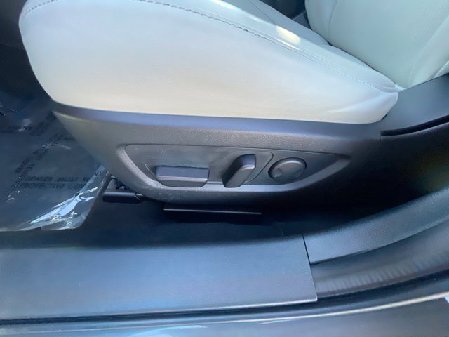 Used 2023 Machine Gray Mazda 2.5 Turbo Premium Plus Package w/Premium Plus Package image 28