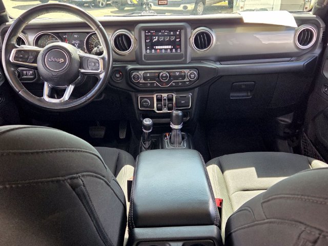 Used 2019 Black Jeep Unlimited Sahara image 9