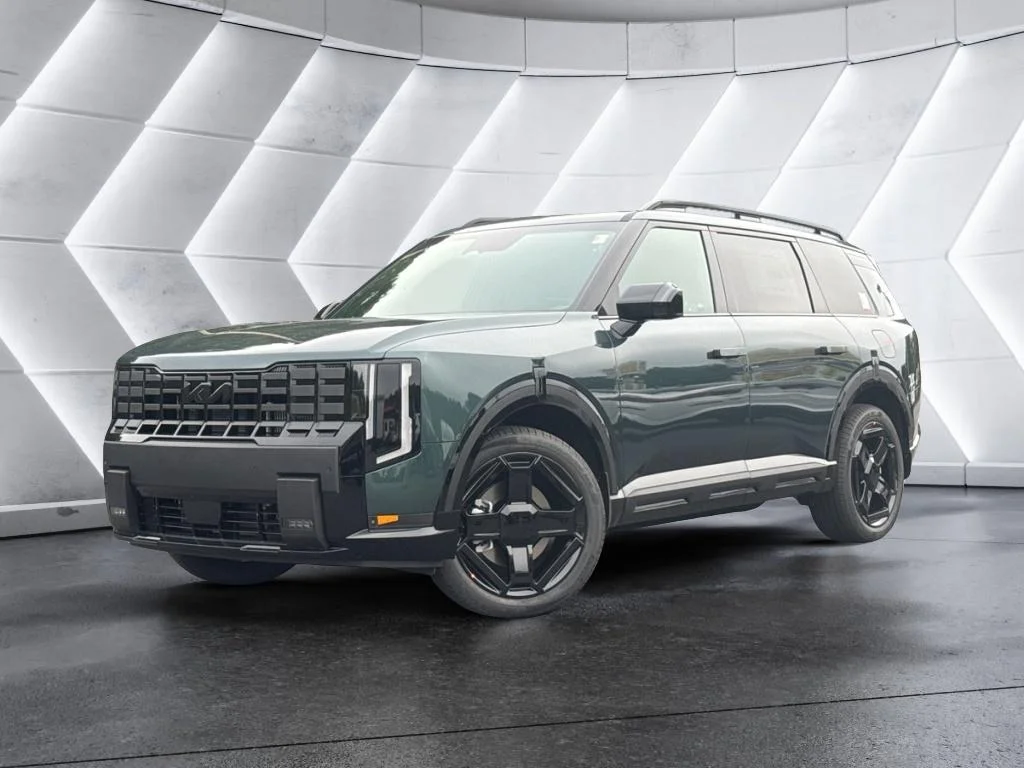 New 2027 Black Jade Green Kia X-Line EX image 1