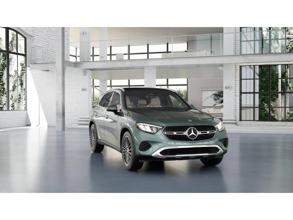 New 2027 Silver Mercedes-Benz GLC 300 image 9