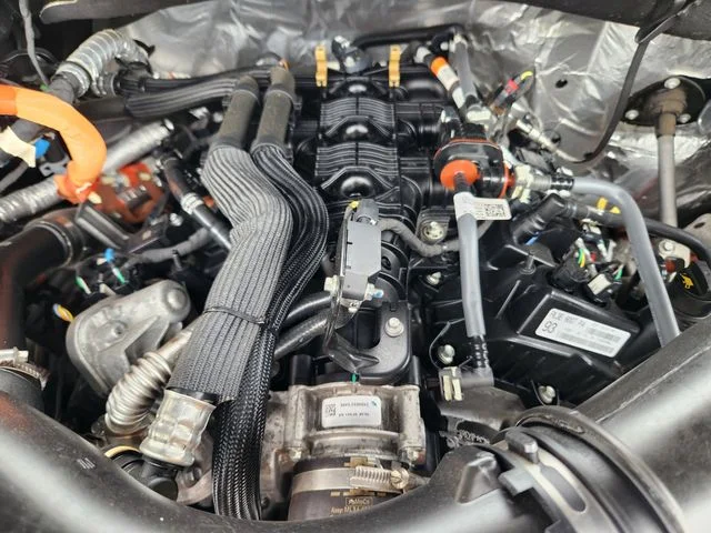 Used 2024 Black Ford XLT image 23