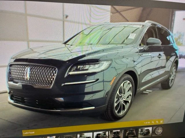 Used 2022 Flight Blue Lincoln Reserve image 2