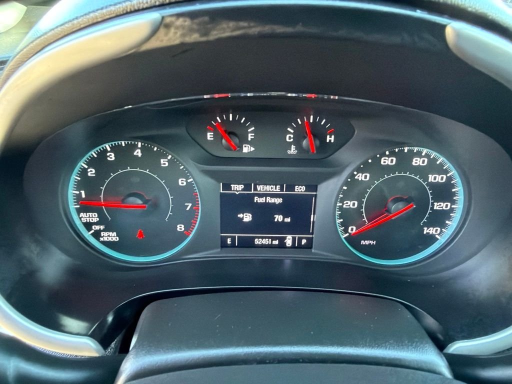 Used 2024 White Chevrolet LT image 19