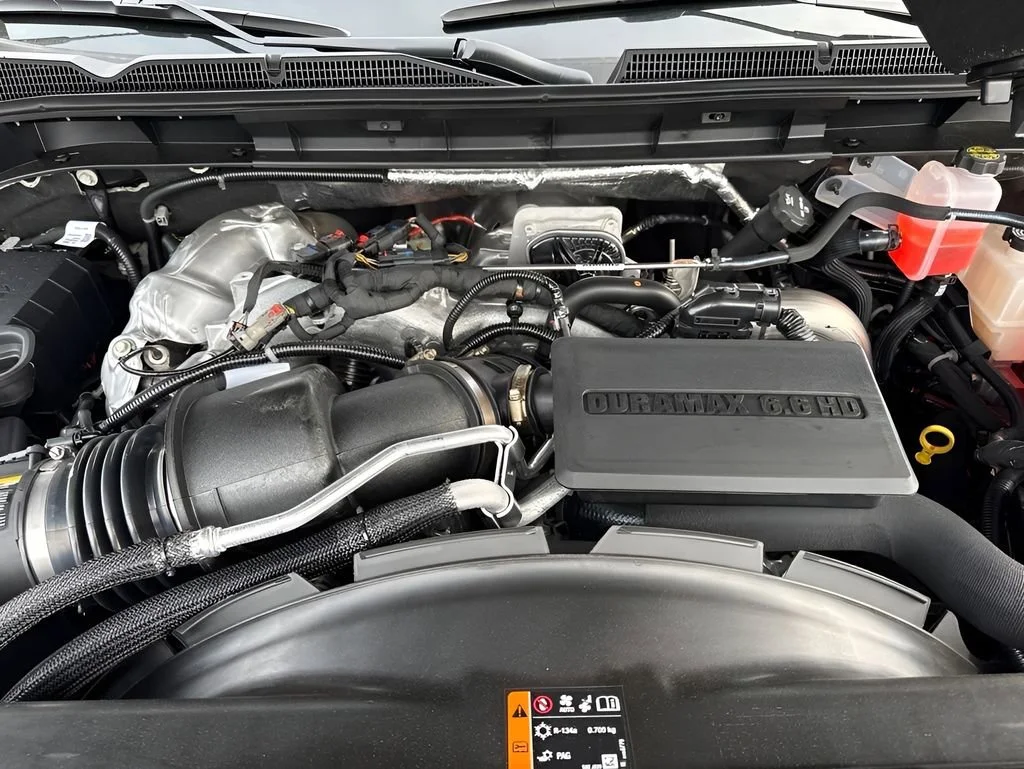 New 2026 Glacier White Tricoat GMC Denali Ultimate image 20