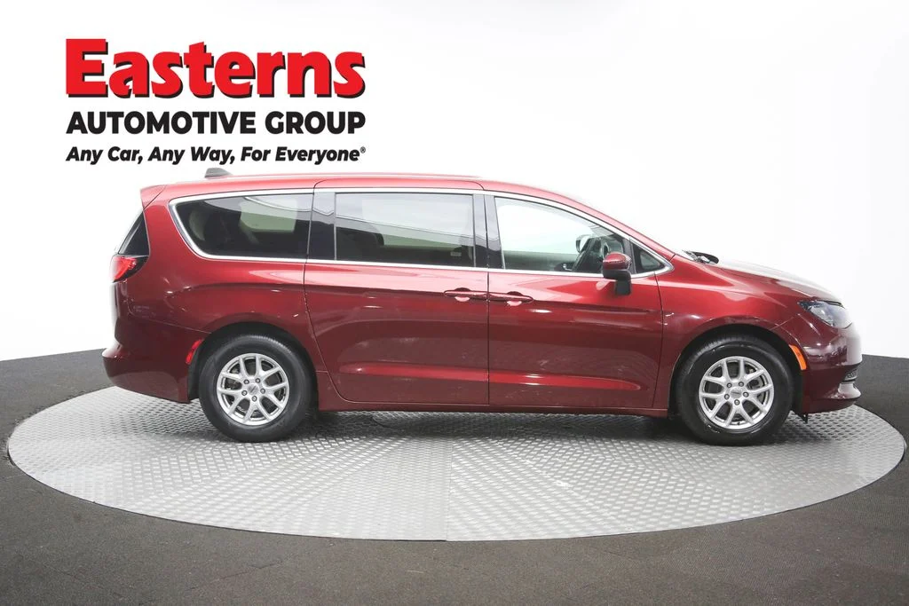 Used 2023 Red Chrysler LX image 41