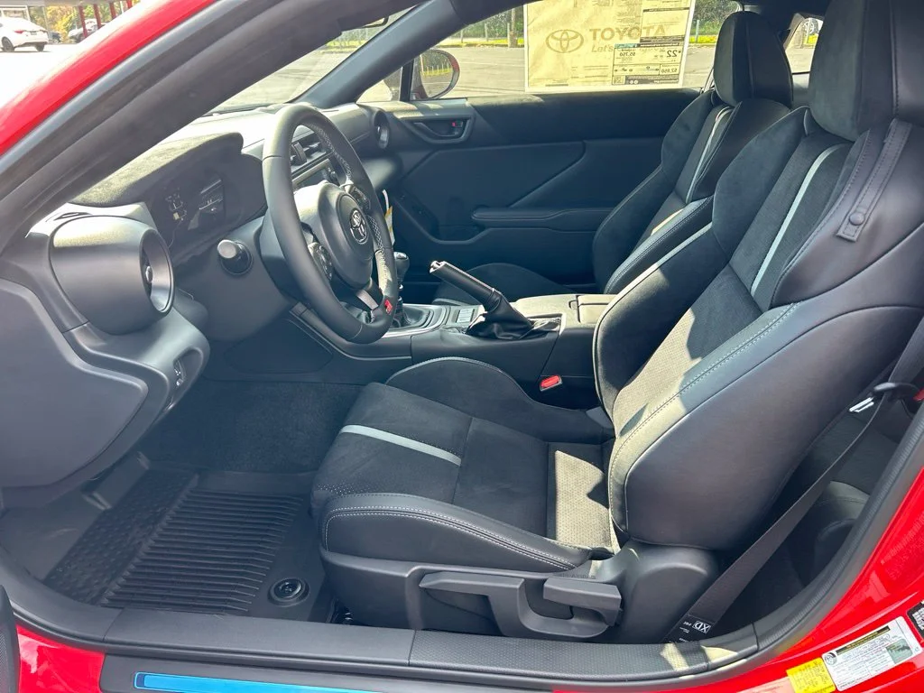 New 2026 Track Bred Toyota GR86 Premium image 9