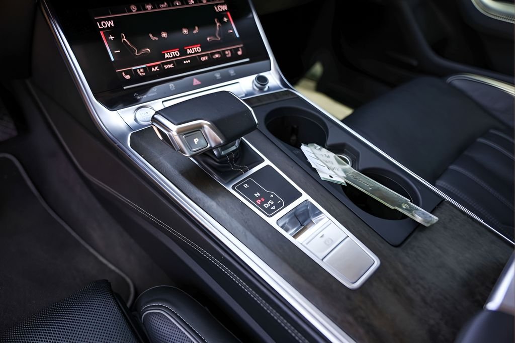 Used 2019 Black Audi 3.0T Prestige image 20