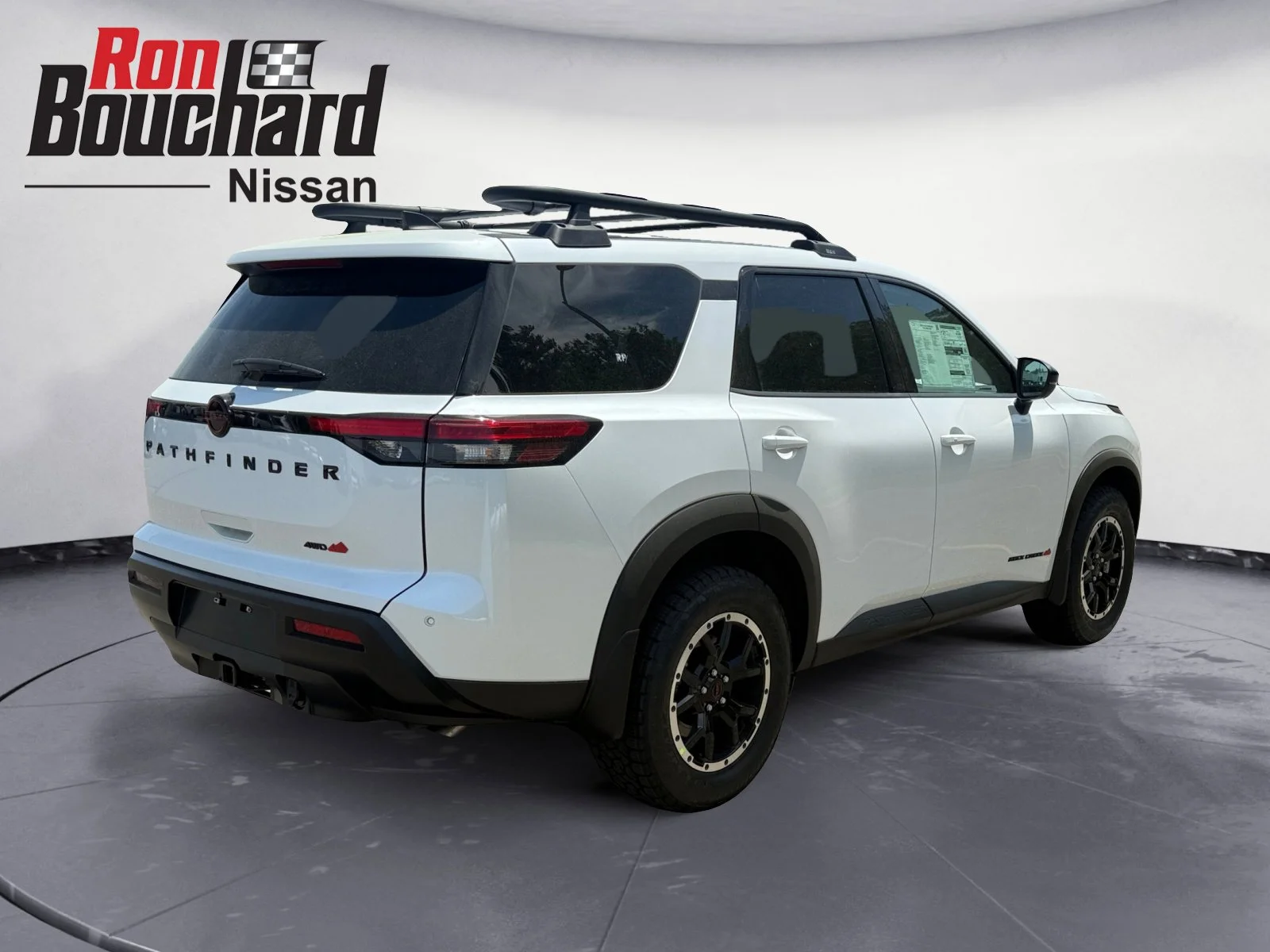 New 2026 Everest White Pearl Tricoat Nissan Rock Creek image 2