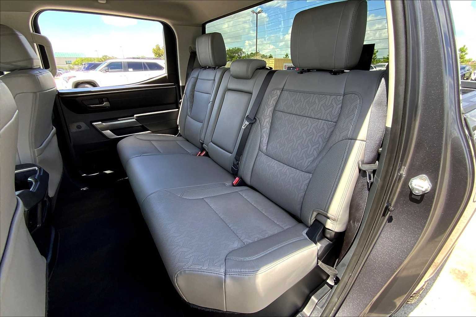 Used 2022 Magnetic Gray Metallic Toyota SR5 image 20