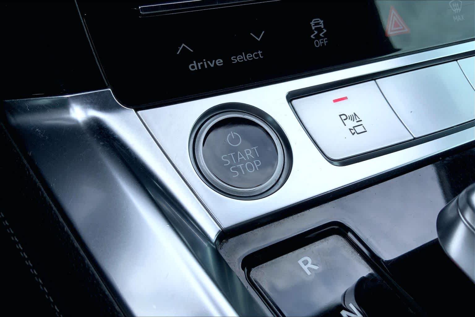 Used 2022 Brilliant Black Audi Premium Plus image 33