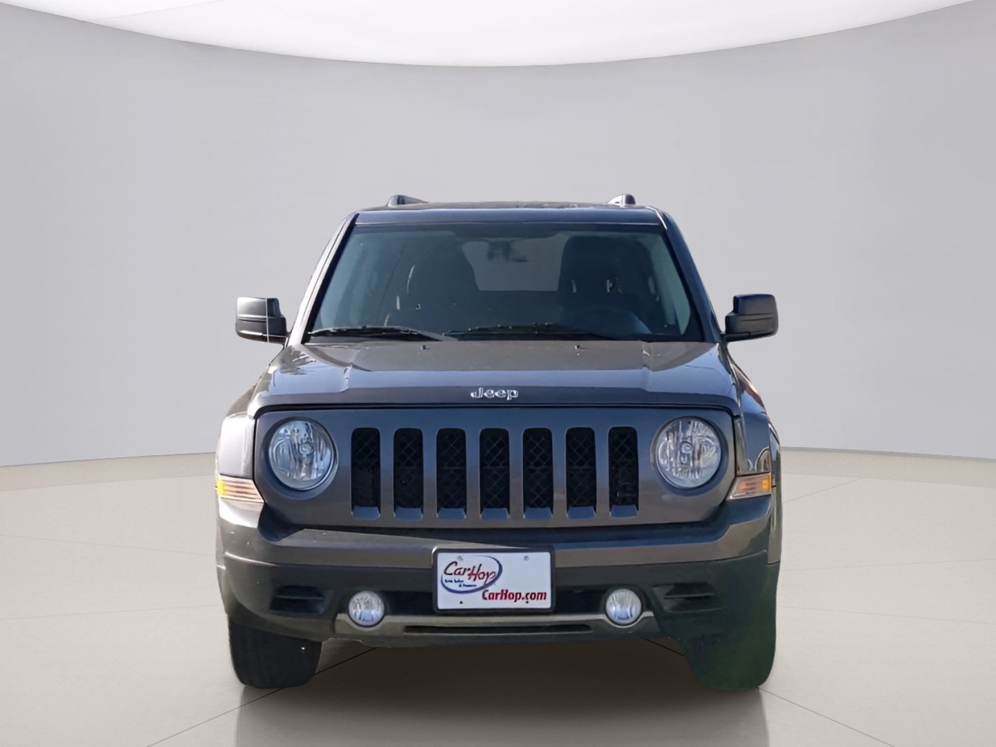 Used 2016 Pewter Jeep LATITUDE image 7
