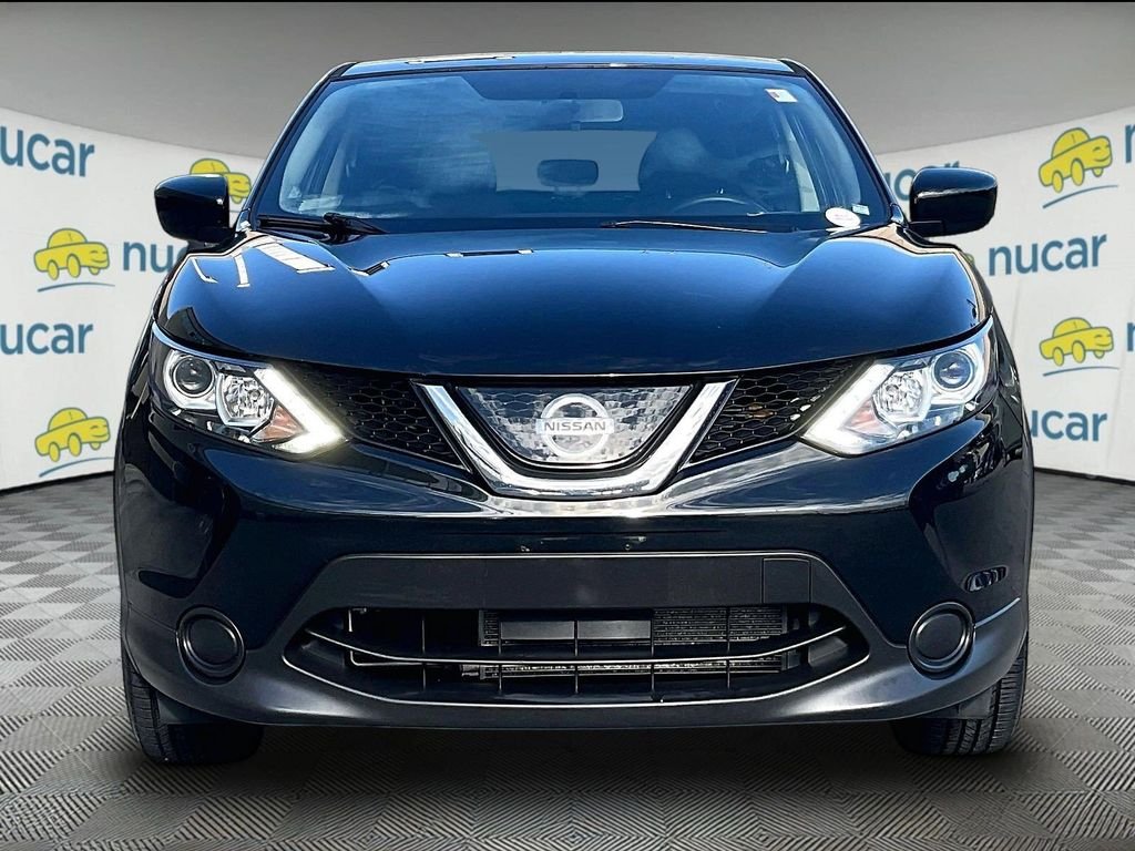 Used 2019 Black Nissan S image 2