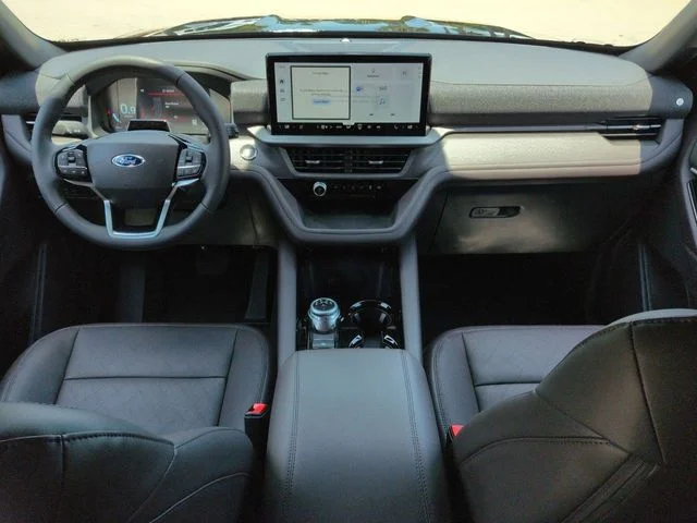 New 2026 Agate Black Metallic Ford Platinum™ image 15