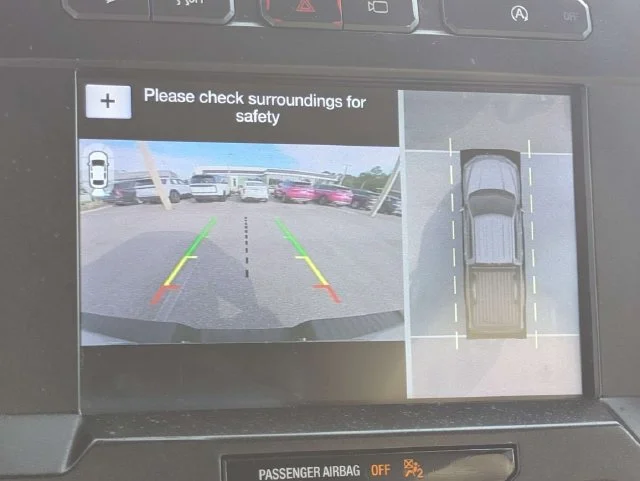 Used 2019 White Ford Lariat image 21