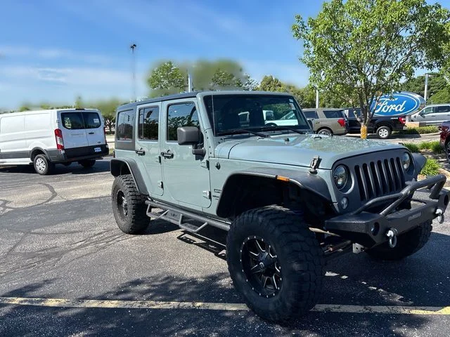 Used 2015 Gray Jeep Unlimited Sport image 14