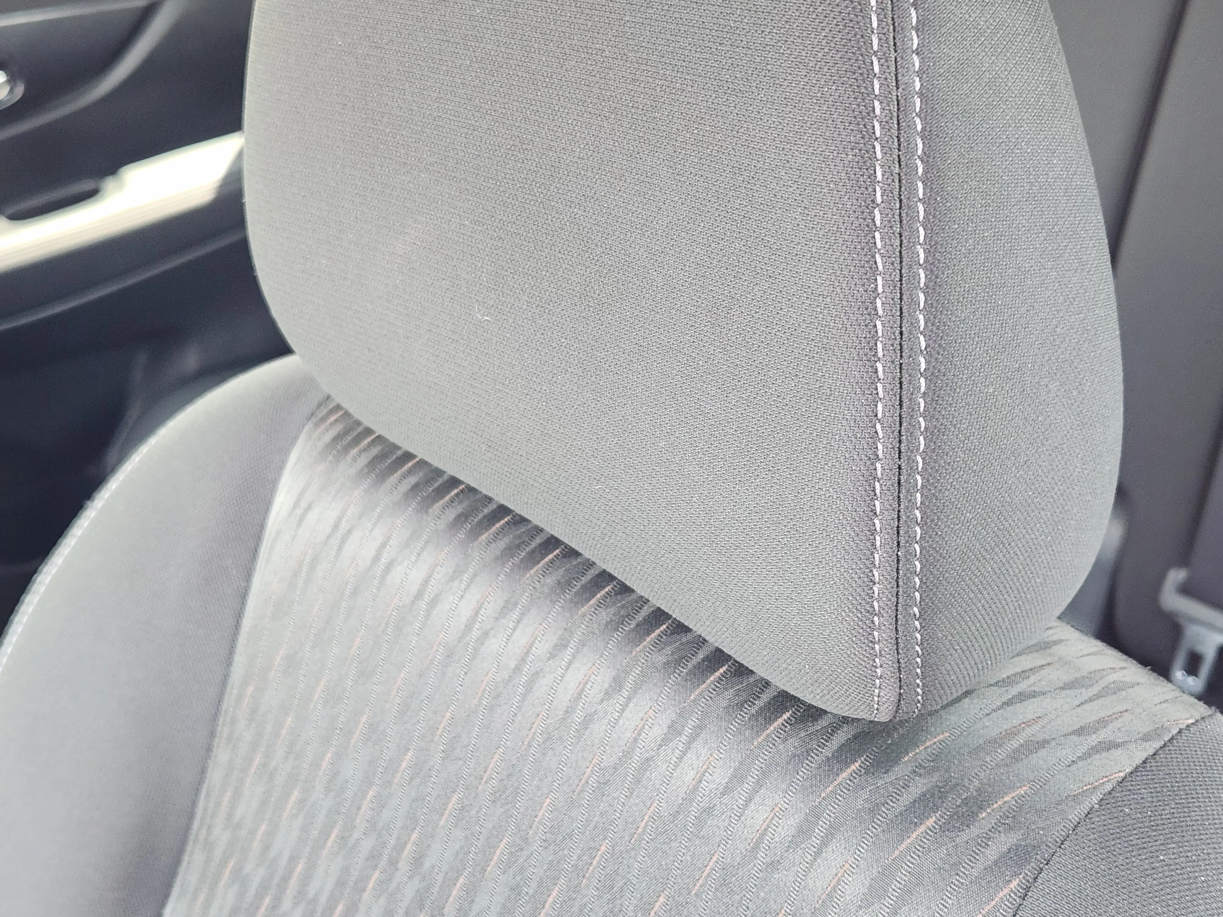 Used 2019 Brilliant Silver Metallic Nissan SV image 15