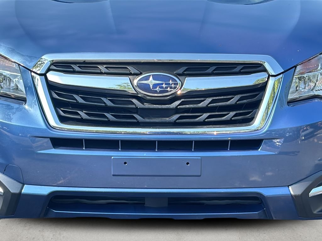 Used 2018 Quartz Blue Pearl Subaru 2.5i Premium image 9