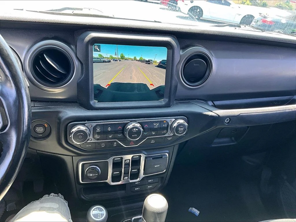 Used 2022 Black Jeep Willys image 28