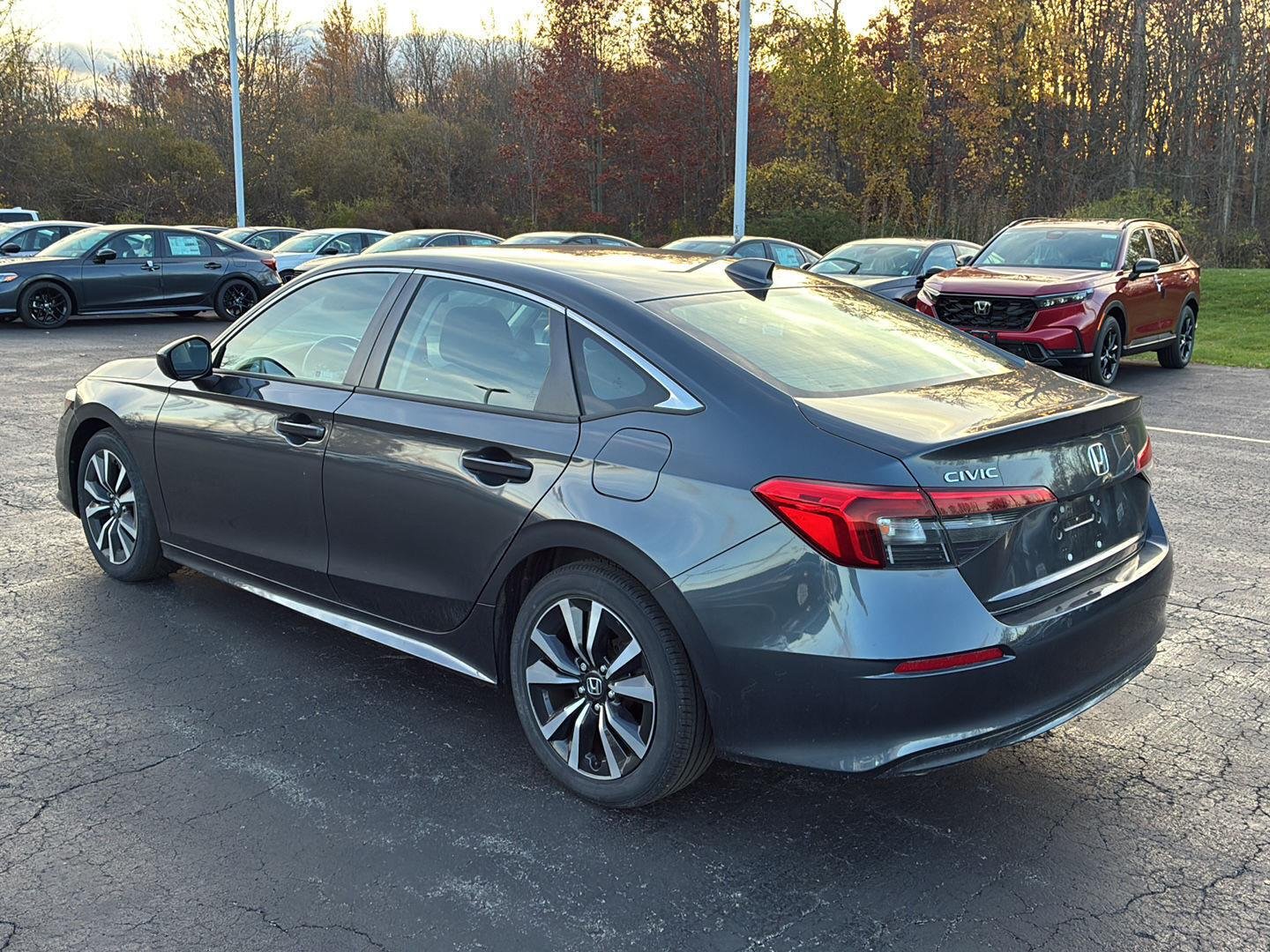 Used 2024 Meteorite Gray Metallic Honda EX image 9