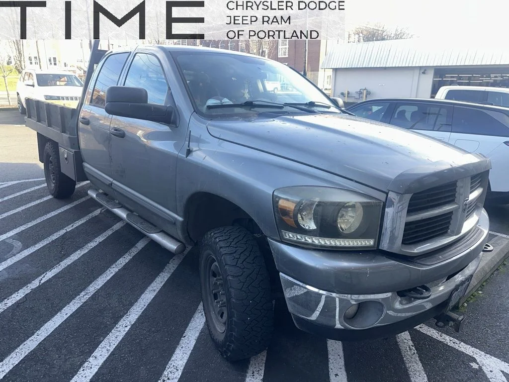Used 2007 Gray Dodge SLT image 1