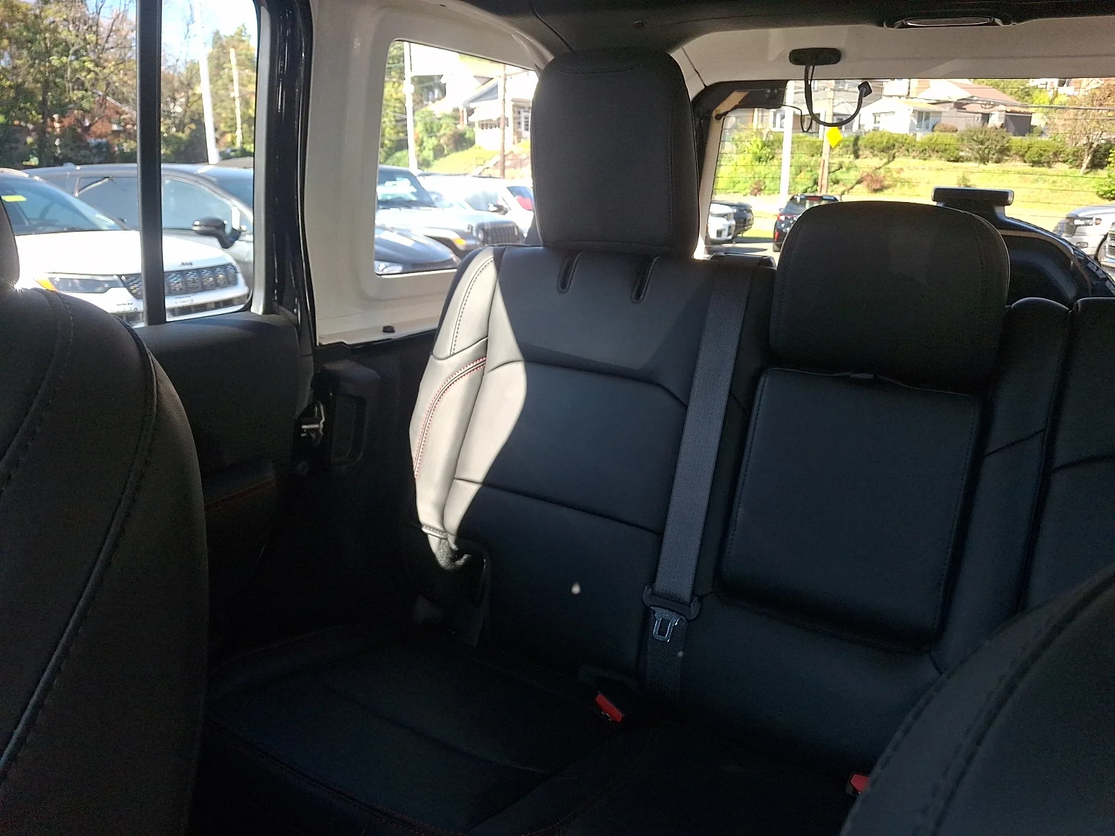 Used 2025 Black Jeep Rubicon image 18
