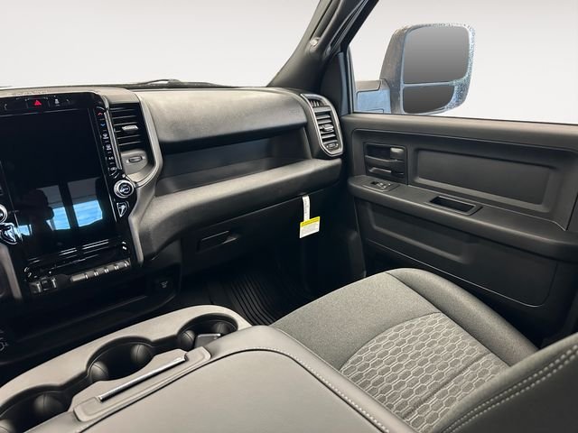 New 2026 Bright White Clear-Coat Exterior Paint RAM Tradesman image 11
