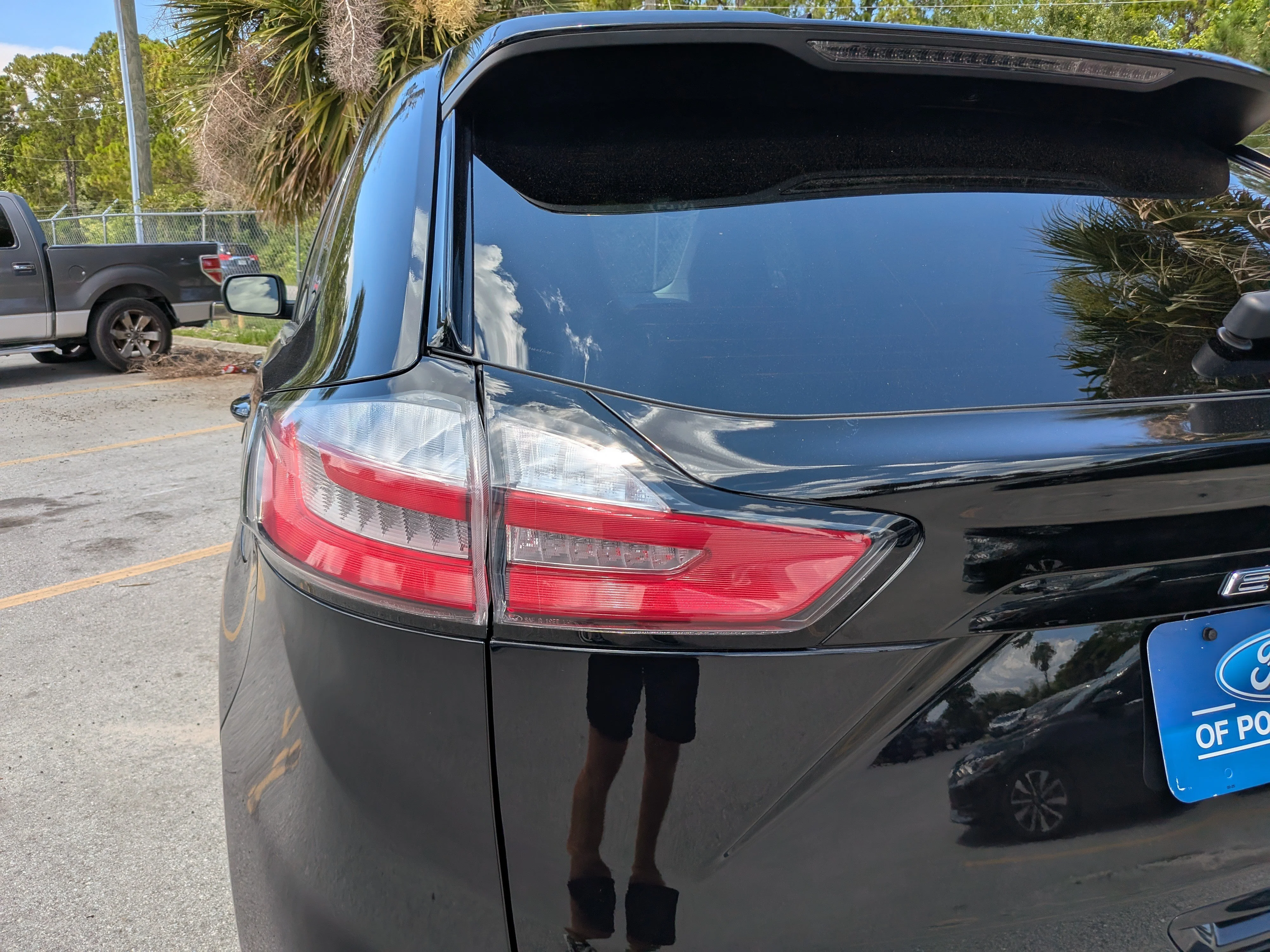 Used 2024 Agate Black Metallic Ford SEL image 12
