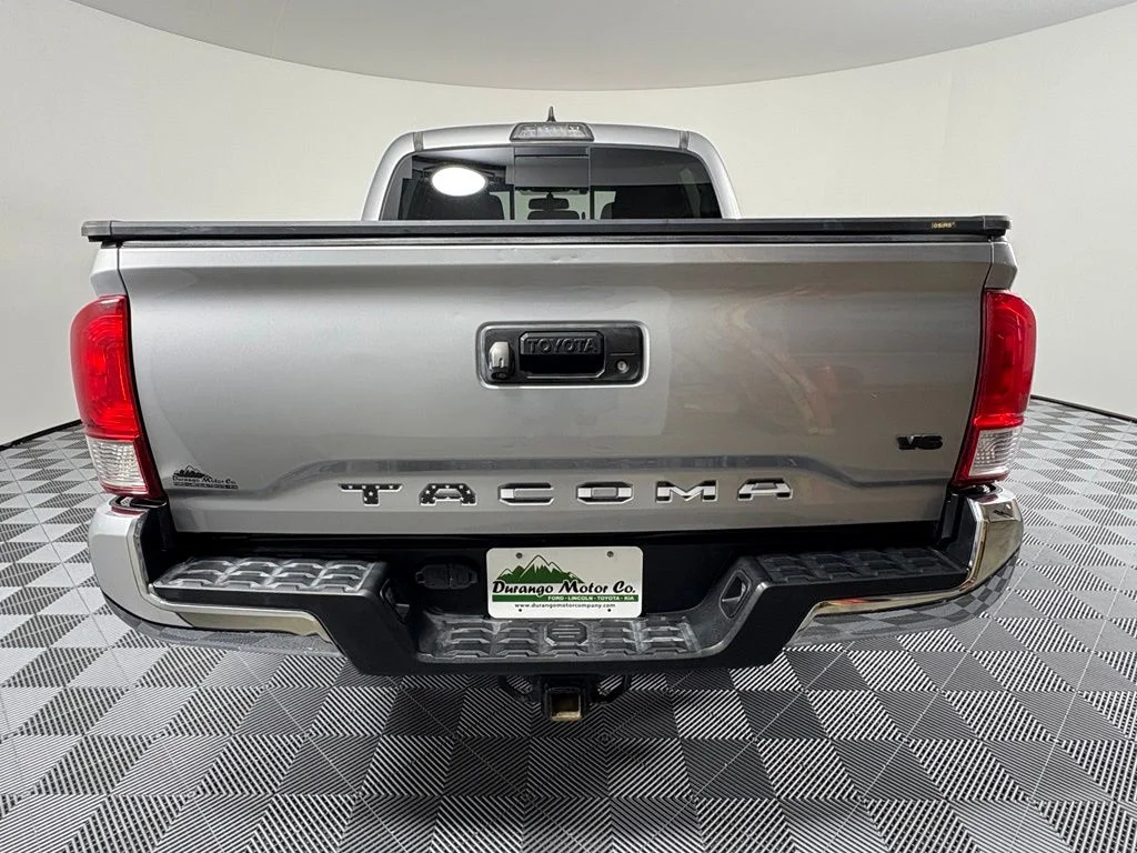 Used 2017 Silver Toyota TRD Off-Road image 9