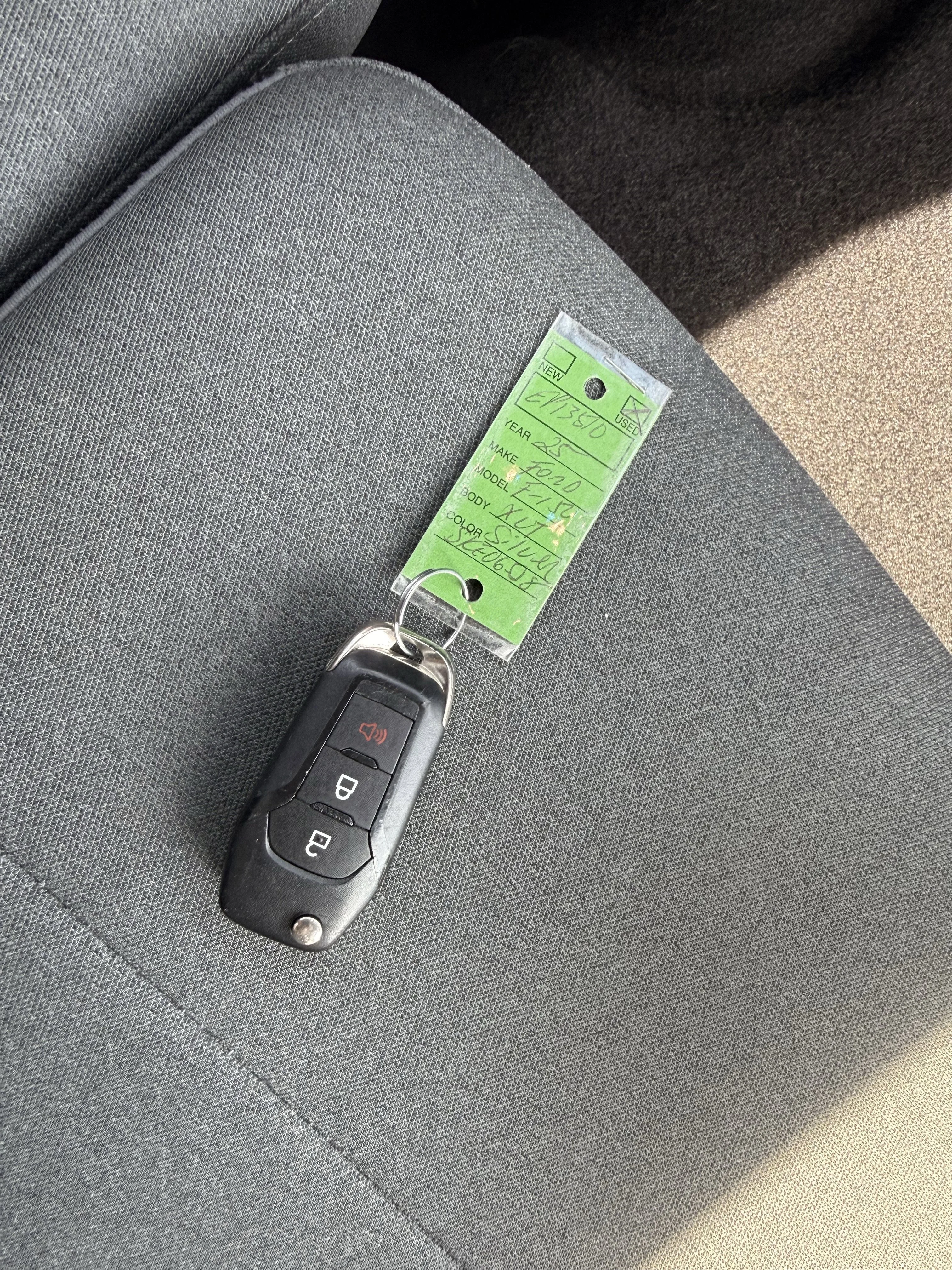 Used 2025 Silver Metallic Ford XLT image 42