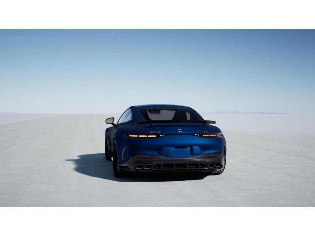 New 2026 MANUFAKTUR Starling Blue Magno Mercedes-Benz AMG® GT 63 S E Performance Coupe image 68